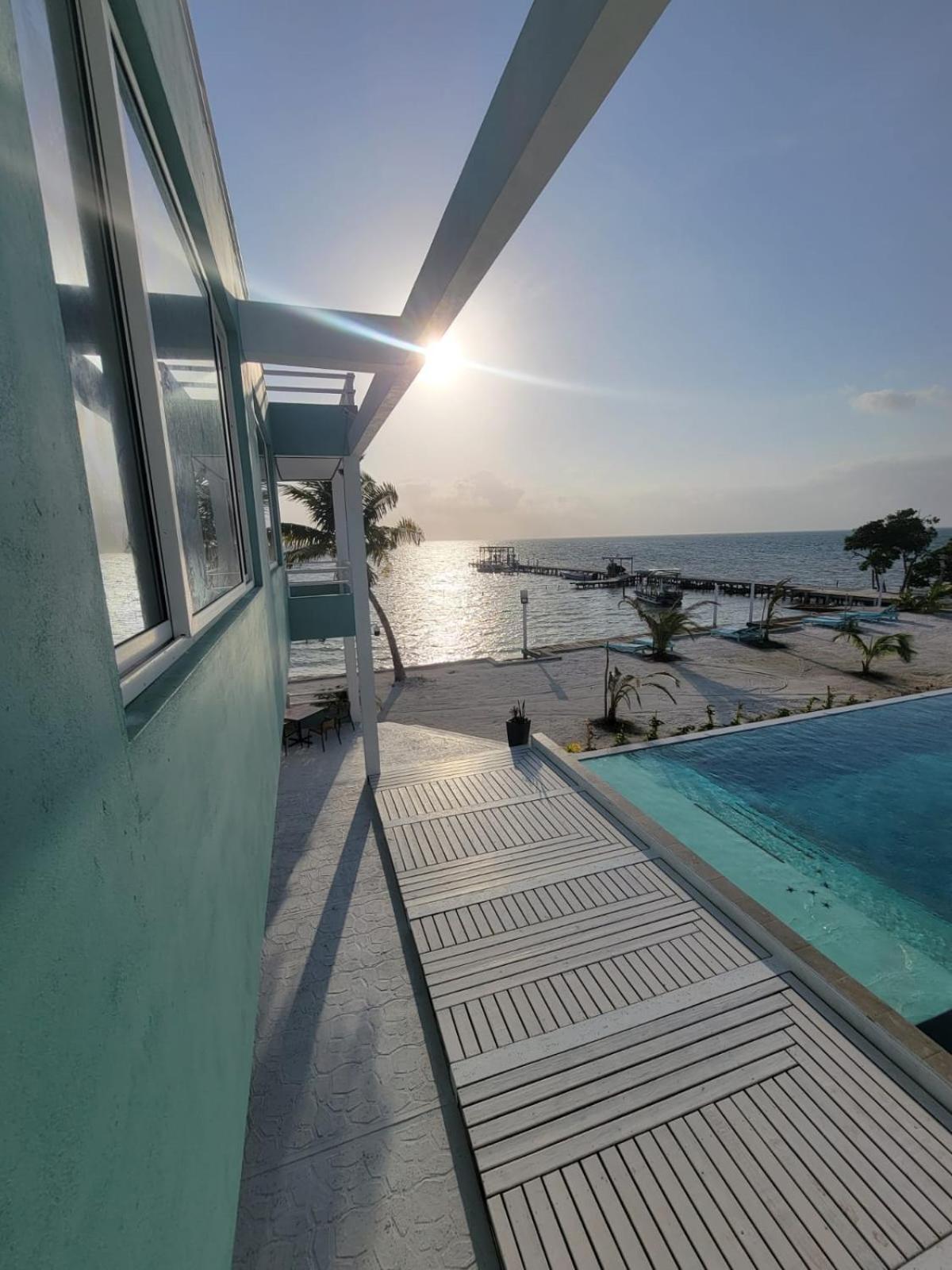 Island Magic Villas Caye Caulker Eksteriør billede