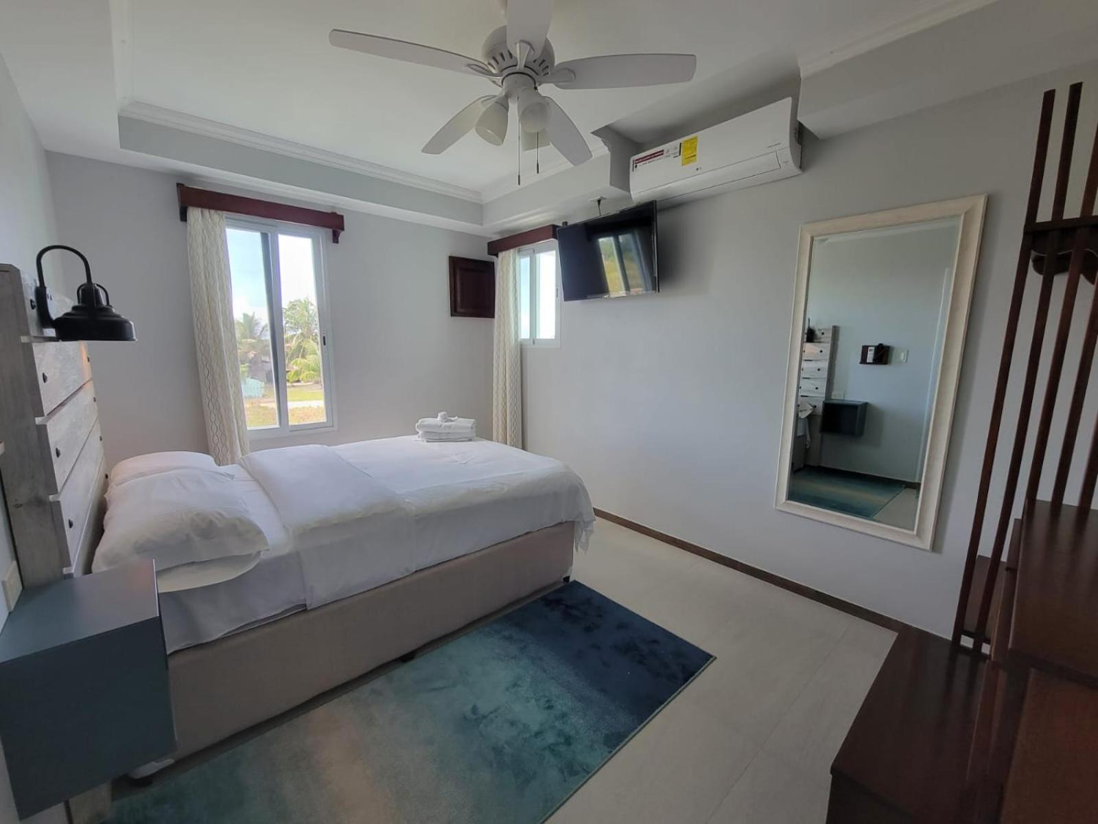 Island Magic Villas Caye Caulker Eksteriør billede