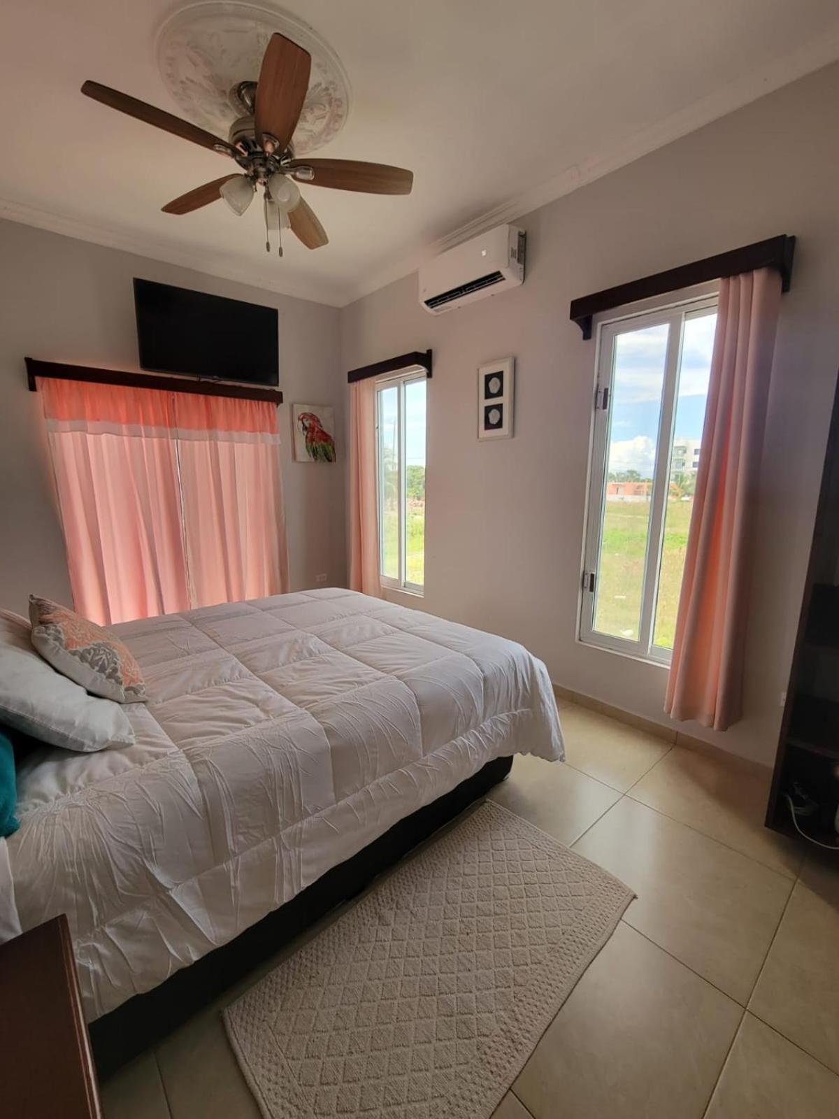 Island Magic Villas Caye Caulker Eksteriør billede